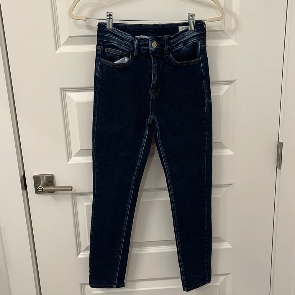 Buckle pants